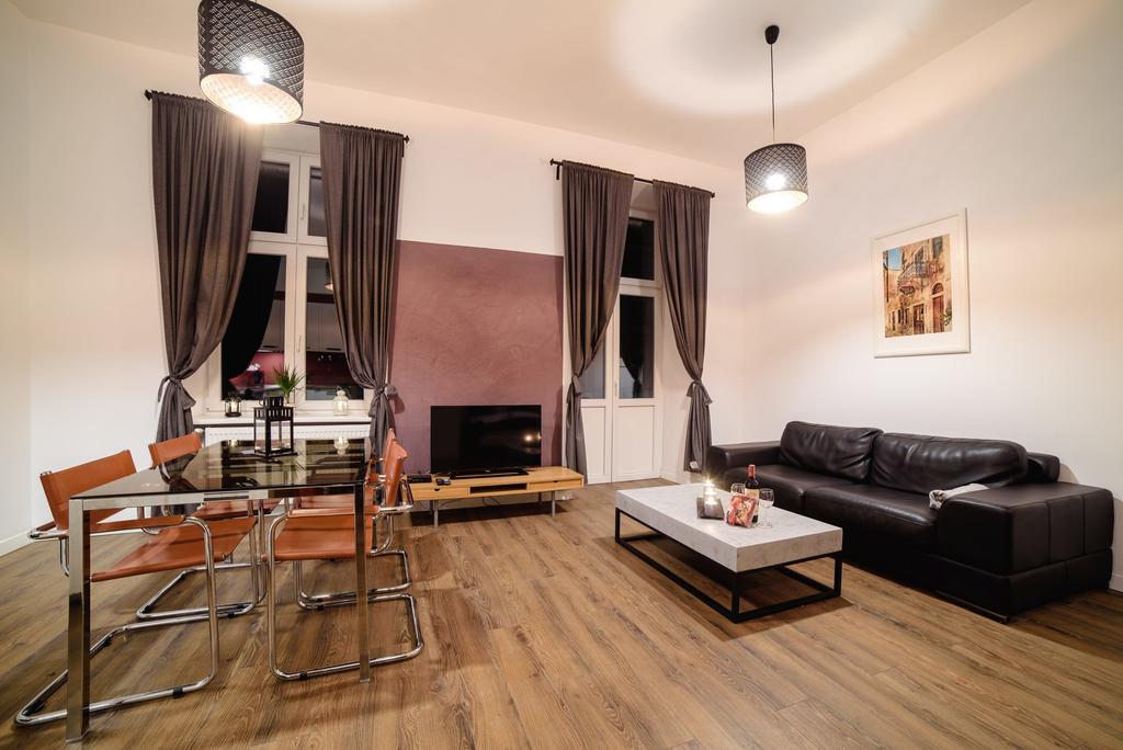 Cracow Rent Apartments - Spacious Apartments For 2-7 People In Quiet Area - Kolberga Street Nr 3 - 10 Min To Main Square By Foot Krasków Exterior foto