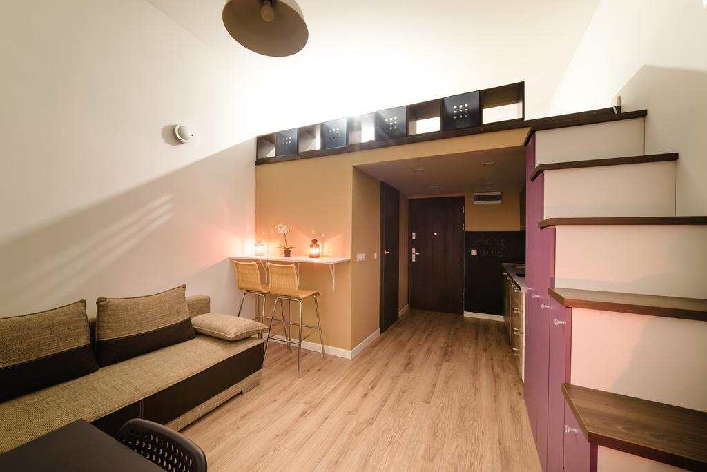 Cracow Rent Apartments - Spacious Apartments For 2-7 People In Quiet Area - Kolberga Street Nr 3 - 10 Min To Main Square By Foot Krasków Exterior foto