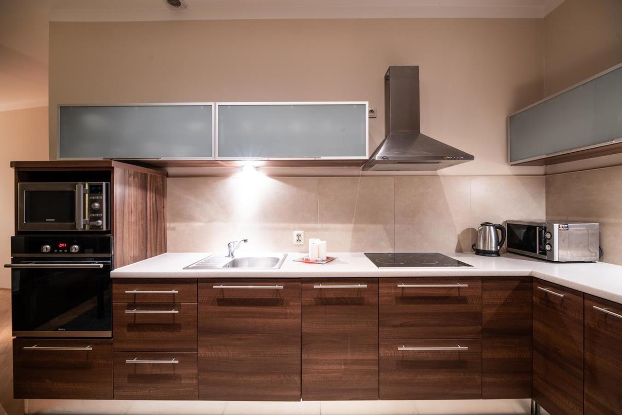 Cracow Rent Apartments - Spacious Apartments For 2-7 People In Quiet Area - Kolberga Street Nr 3 - 10 Min To Main Square By Foot Krasków Exterior foto
